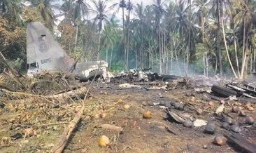 Filipinler’de askeri uçak düştü: 45 ölü
