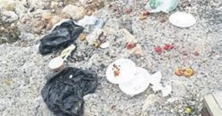 Melih ABİ: Çöpleri ortaya bırakanların sağlık durumuna dikkat etmeli