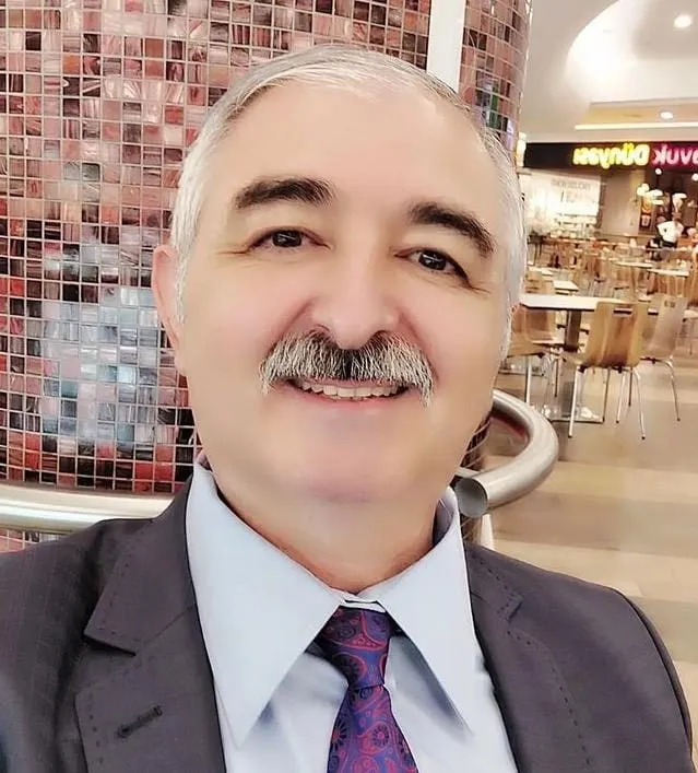 prof-dr-bekir-karasu-nerede-4-gun-once-aracina-binip-1719740809681.jpg