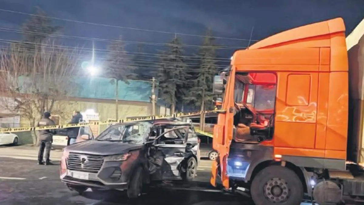 Işık ihlali yapan TIR can aldı