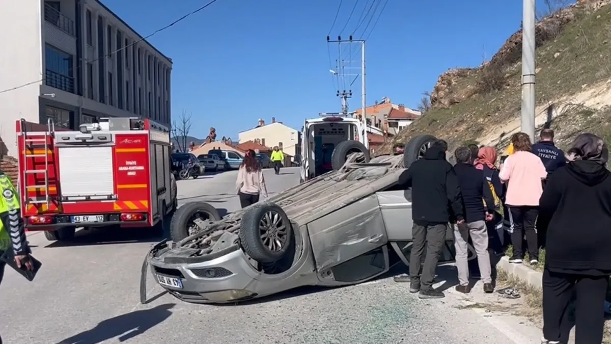 Kütahya'da otomobil takla attı: 1 yaralı