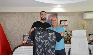 Merih Demiral’dan Alanyaspor’a ziyaret!