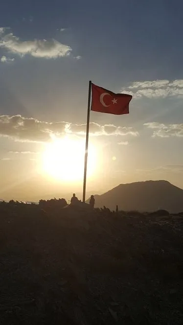 9 PKK’lı öldürüldü, askeri üs bölgesi kuruldu