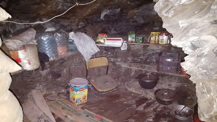 Uludere’de PKK’lıların kullandığı mağara imha edildi
