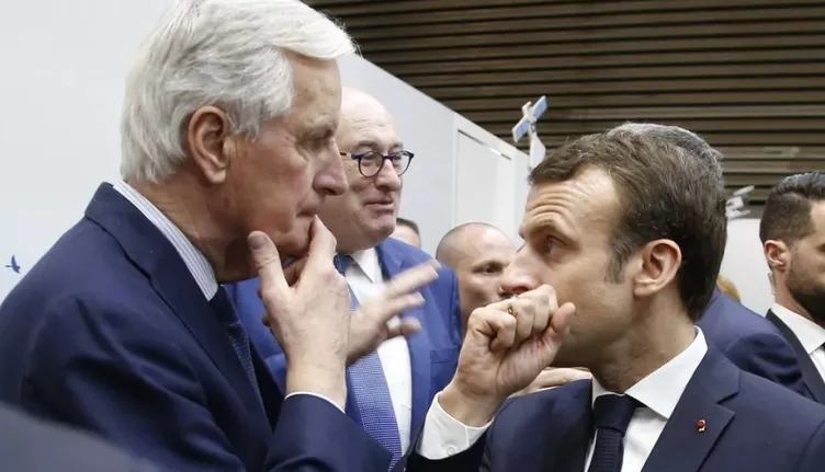 Fransa’da siyasi kriz büyüyor: Macron’a istifa yolu! Yeni başbakan kim olacak?