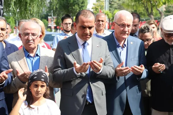 igdirda-15-temmuz-anma-ve-deneyimleme-cadiri-acildi-1783960943238.jpg