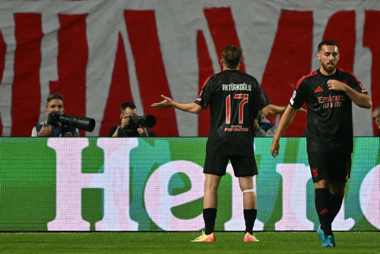 SON DAKİKA HABERLERİ: Avrupa Türkleri konuşuyor! Benfica’yı milliler sırtladı: Kerem Aktürkoğlu ve Orkun Kökçü bir ilki yaşattı...