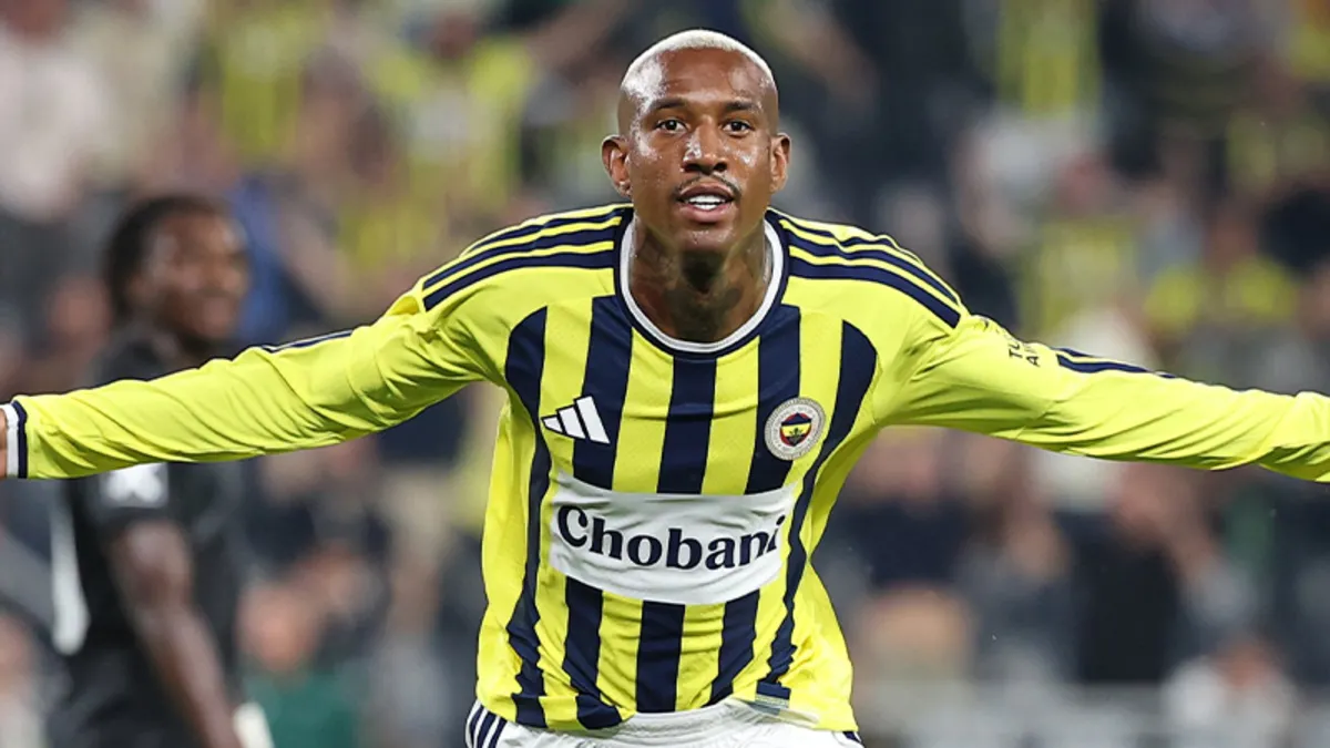 Anderson Talisca: Tüm takımı tebrik etmeliyiz! Anderson Talisca: Tüm takımı tebrik etmeliyiz!