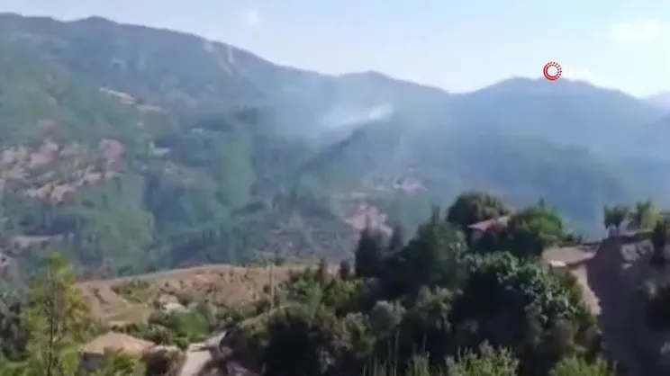 Adana Kozan'da yangın söndürme helikopteri göle düştü