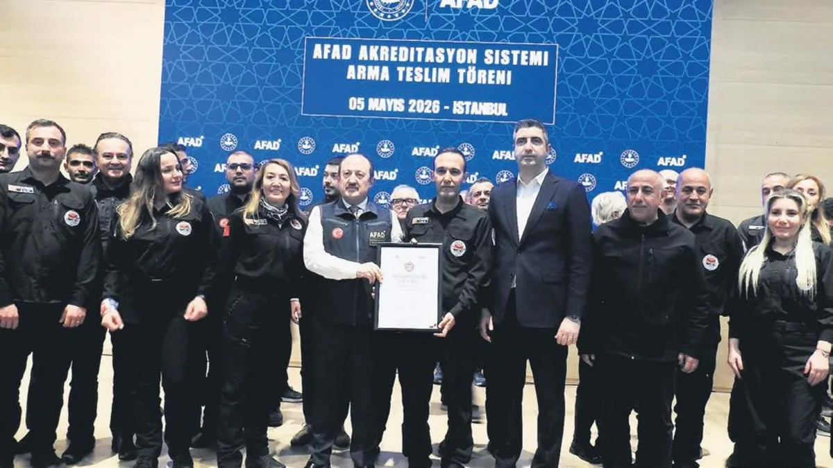 AFAD’a akredite olan 51 ekip armasını aldı AFAD’a akredite olan 51 ekip armasını aldı