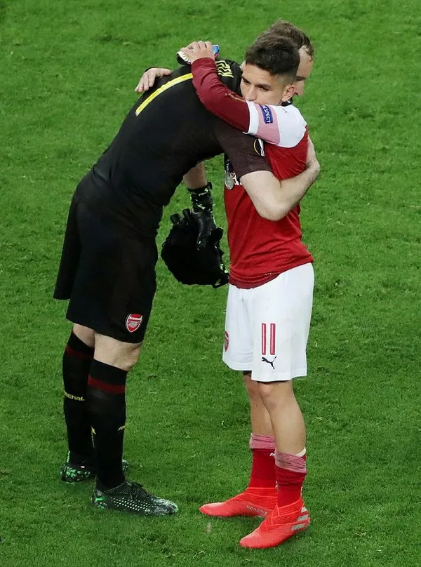 Petr Cech gözyaşlarıyla veda etti