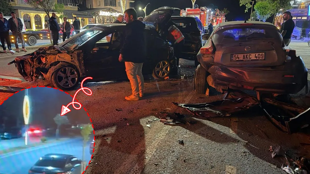 Sakarya’da panik anları! Kontrolden çıkan araç ortalığı birbirine kattı: Yaralılar var! Sakarya’da panik anları! Kontrolden çıkan araç ortalığı birbirine kattı: Yaralılar var!