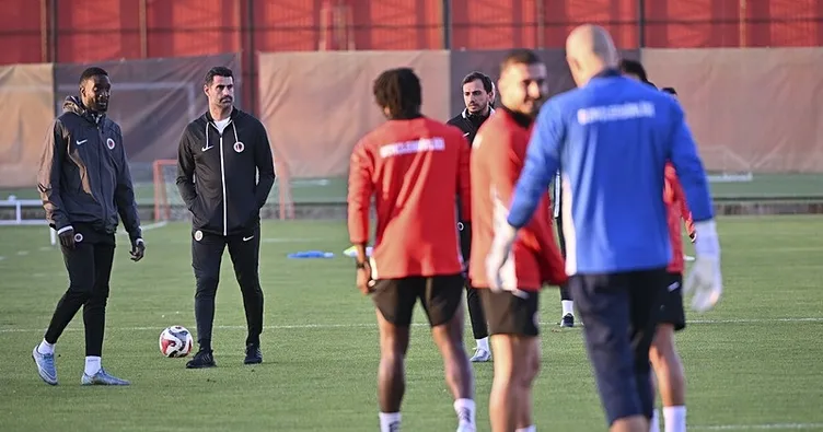 Volkan Demirel başladı