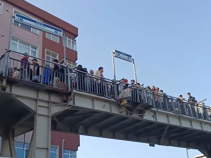 İstanbul’da metrobüs rezaleti! Vatandaş İmamoğlu'na isyan etti
