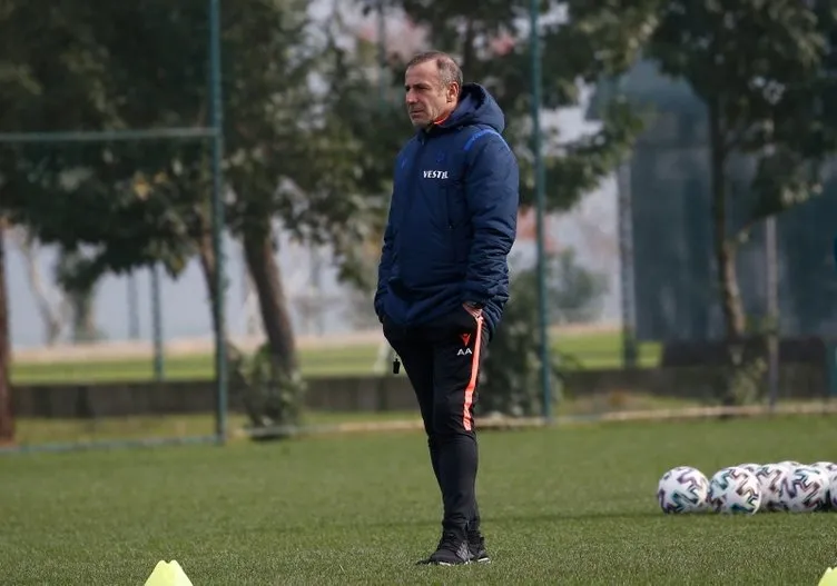 Trabzonspor Teknik Direktörü Abdullah Avcı: Devre arası takviye şart