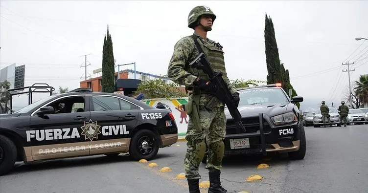 Meksika’da minibüse silahlı saldırı: 2’si çocuk 6 ölü