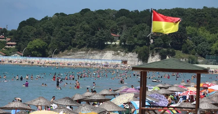 3 ayda bin 695 kişiyi kurtardılar