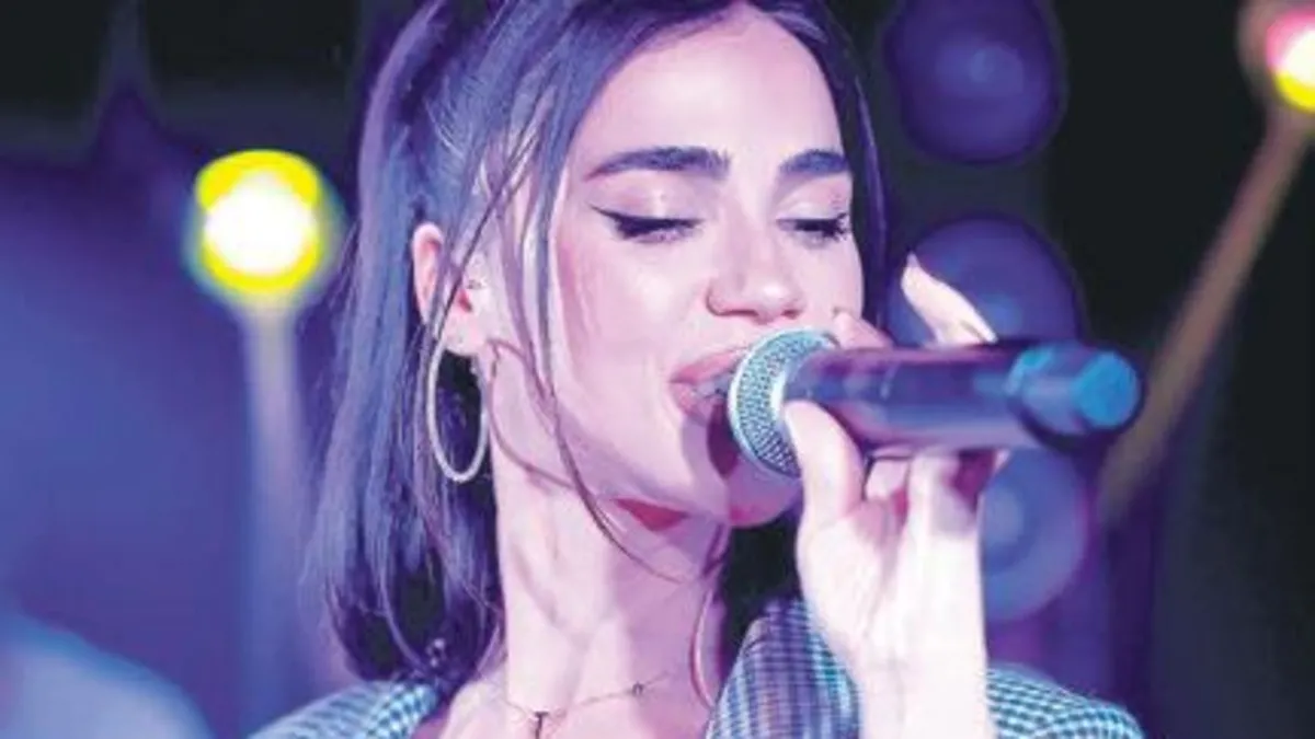 Ablasıyla ilgili buruk bir anı ‘sizi’ oldu Ablasıyla ilgili buruk bir anı ‘sizi’ oldu