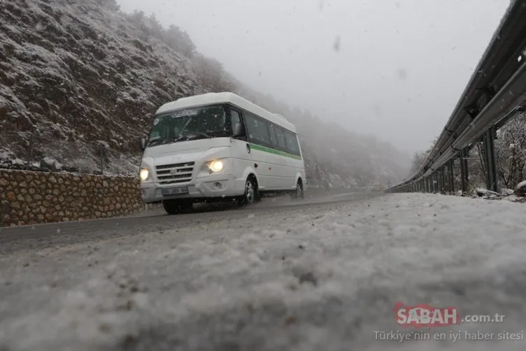 Ankara’da kar yağışı etkili oldu! Kar kalınlığı 10 santimetreye ulaştı