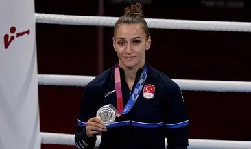 Kadın milli boksörler Sırbistan’da iki altın madalya kazandı