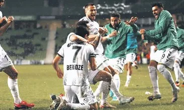 Derbinin galibi Kocaelispor