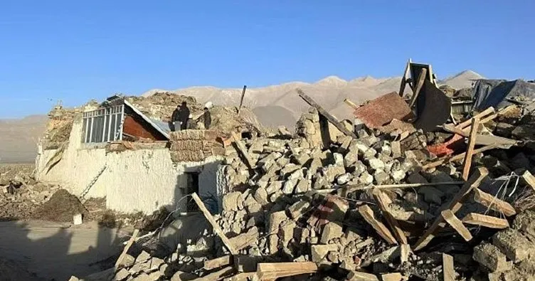 Tibet’te facia deprem: Onlarca kişi can verdi