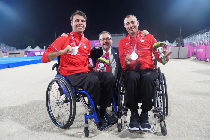 genclik-ve-spor-bakani-dr-mehmet-muharrem-kasapoglu-sabah-spora-konustu-spor-yasasiyla-kemiklesmis-sorunlari-cozecegiz-1641021666338.jpg