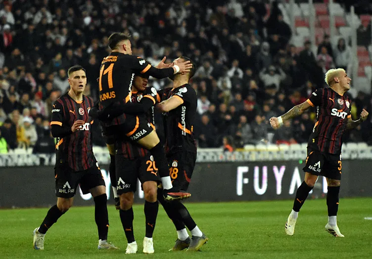 SON DAKİKA HABERİ: Levent Tüzemen’den Barış Alper Yılmaz’ın pozisyonu için zehir zemberek sözler! Gaddarlık, hainlik...