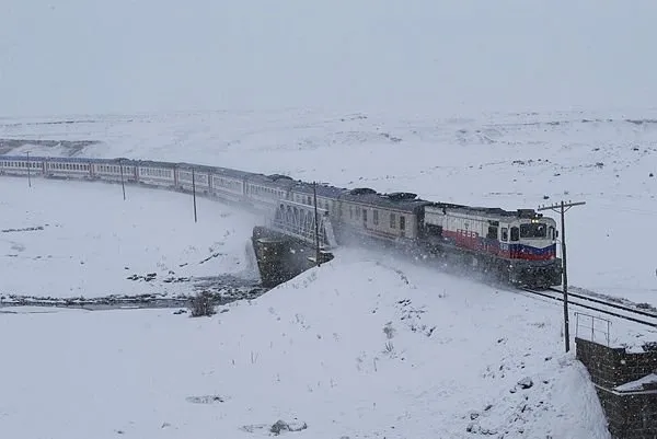 Doğu Ekspresi ile 24 saat süren unutulmaz yolculuk