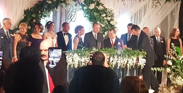 Cumhurbaşkanı Erdoğan Denizli'de nikâh şahidi oldu
