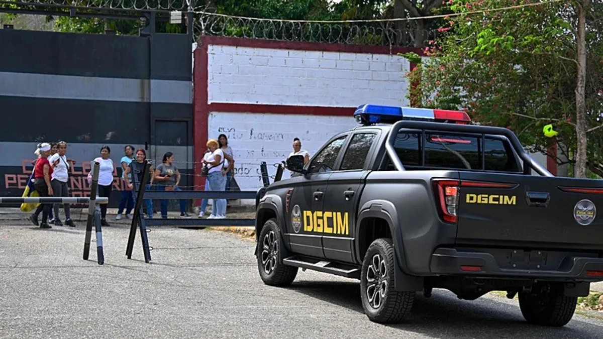 Venezuela’da cezaevinde isyan: 5 ölü Venezuela’da cezaevinde isyan: 5 ölü