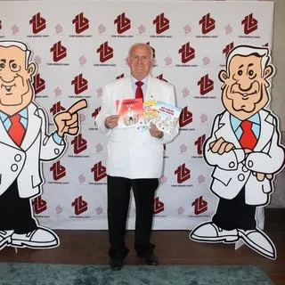 Öğrenciler sağlıklı beslenmeyi ‘Böbrek Dede’den öğrenecek