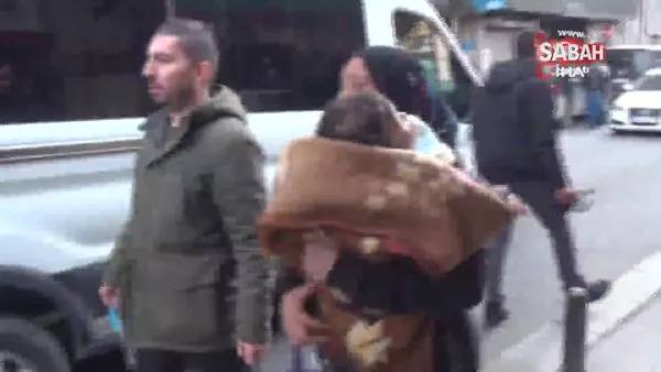 Taksim’de dilencilik yapan Suriyeli aile gözaltına alındı