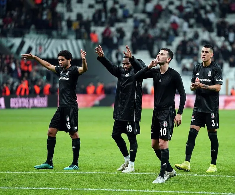 Beşiktaş - Kayserispor maçında Elneny sosyal medyayı salladı