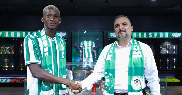 Konyaspor, 4 futbolcuyu kadrosuna kattı!