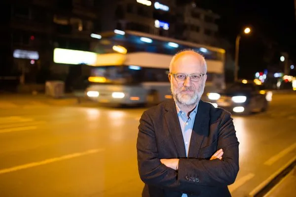 Hüznün bile hastalık olarak pazarlandığı Toplumsal anestezi çağındayız