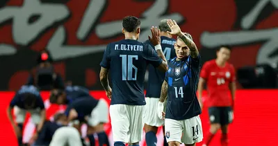 Uruguay, Güney Kore’yi 4 golle devirdi!