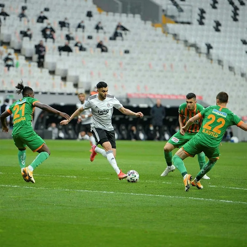 Son dakika haberi: Ahmet Çakar'dan olay Marafona yorumu! 'Elini çekiyor…' Beşiktaş haberleri