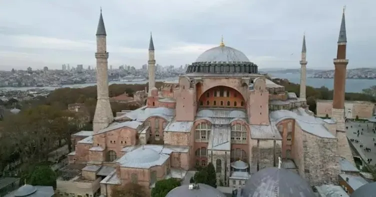 Ayasofya Camii’nde restorasyon çalışmaları sürüyor: Büyük İstanbul depremi için...