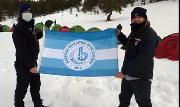 İlkel şartlarda yaşamayı öğrendiler