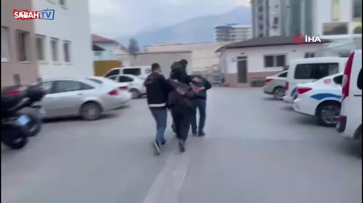 İskenderun’da öğrencilere sigara satanlara operasyon | Video