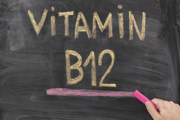 b12-vitamini-depolarinin-bosaldiginin-sinyali-dilinizdeki-bu-degisime-dikkat-1695130488959.jpg