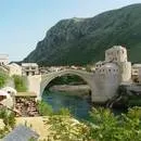 Makedonya bağımsızlığını ilan etti