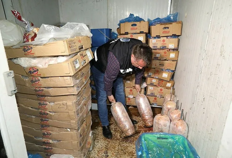 Buca zabıtasından ‘korku filmi’ gibi dönerci baskını