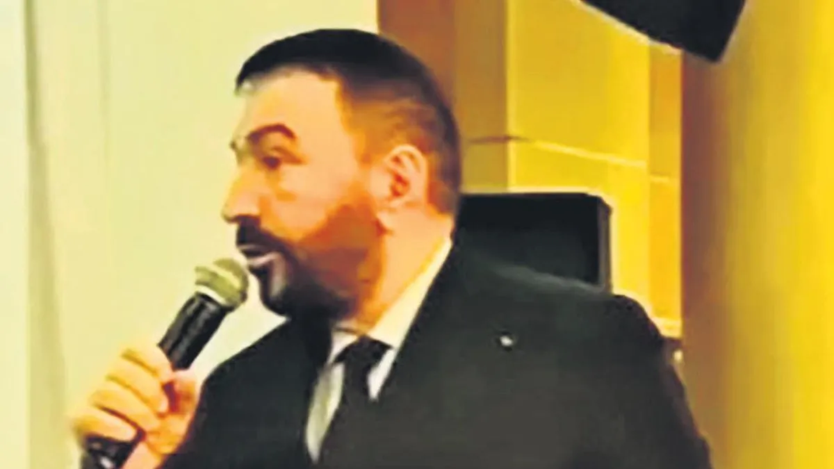 Hayranına kızdı sahneyi terk etti