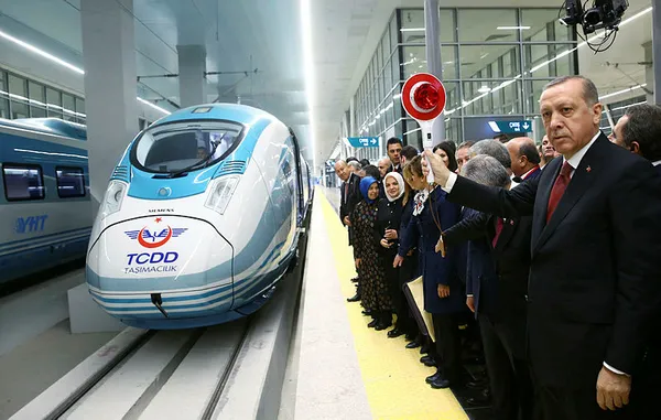 detaylar-belli-oldu-turkiye-hizli-tren-hatlariyla-baglanacak-1623469212832.jpg