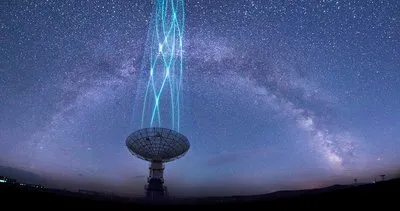 Galaksinin merkezinden gizemli radyo sinyalleri geliyor! Bilim insanları açıklama yapamıyor