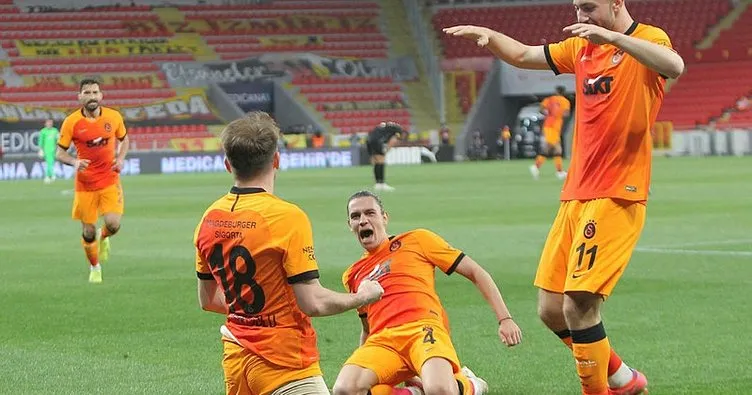 Galatasaray bu sezon ilki başardı! Yenik duruma düşülen maçlarda ilk 3 puan...