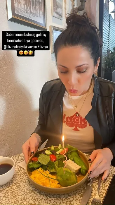 Bu tatlı kız bugün 41 yaşına girdi! Ünlü ismi tanıyabildiniz mi?