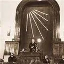 Dini ibareler Anayasa’dan çıkarıldı